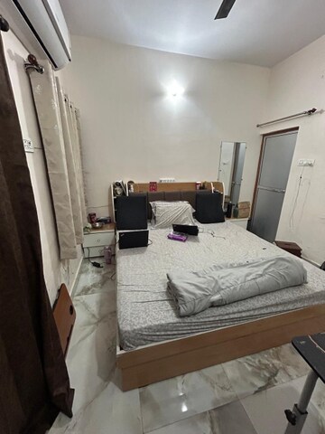 Bedroom in 3 BHK Independent House at Jankipuram – for Rent