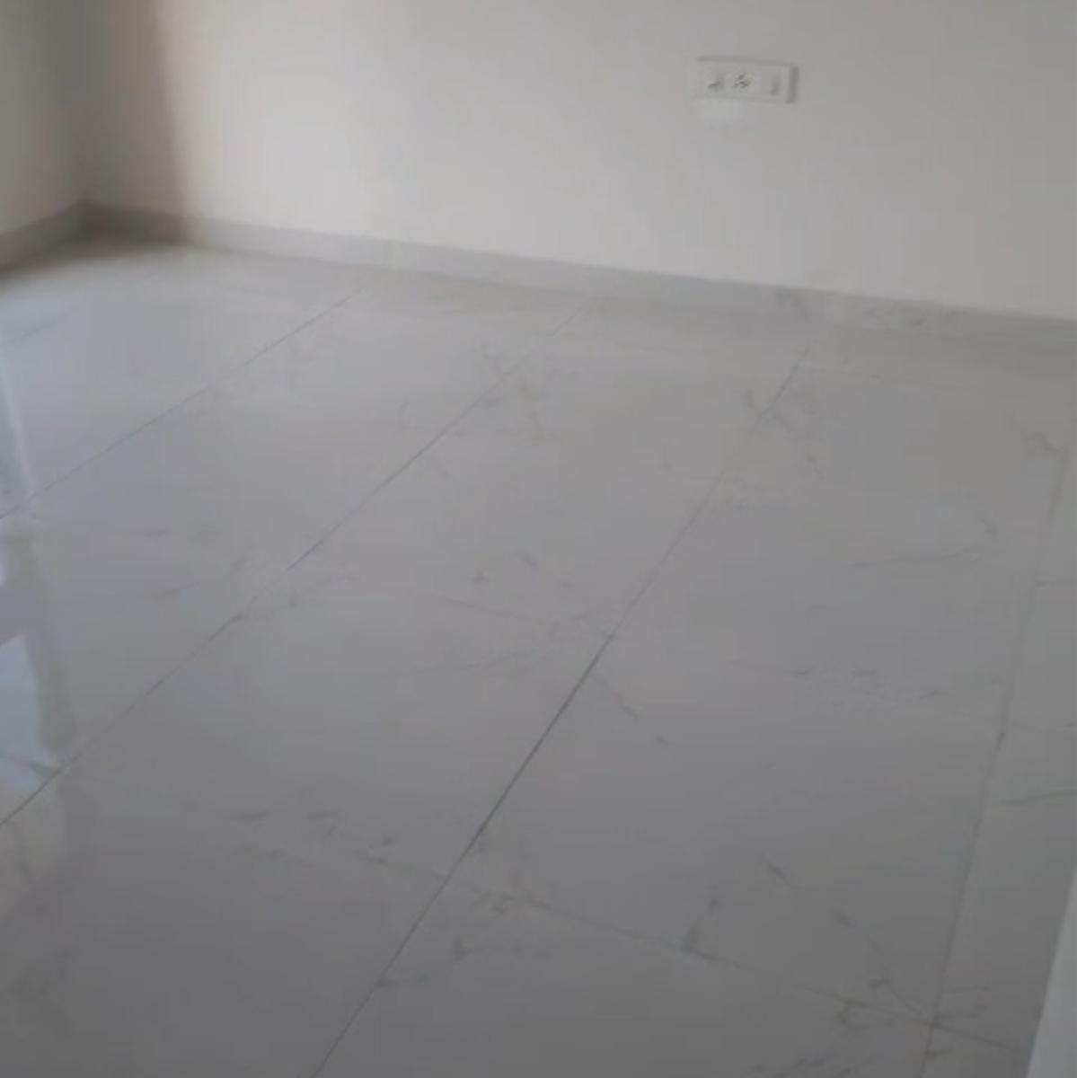 2 BHK Apartment For Sale in Runwal Gardens