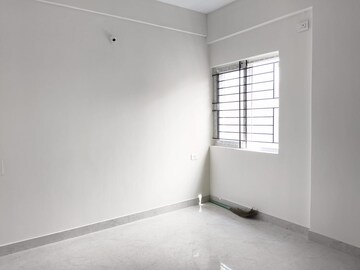 Room in 3 BHK Apartment at Kaggadasapura – for Rent