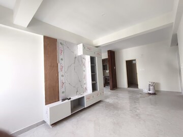 Room in 3 BHK Apartment at Kaggadasapura – for Rent