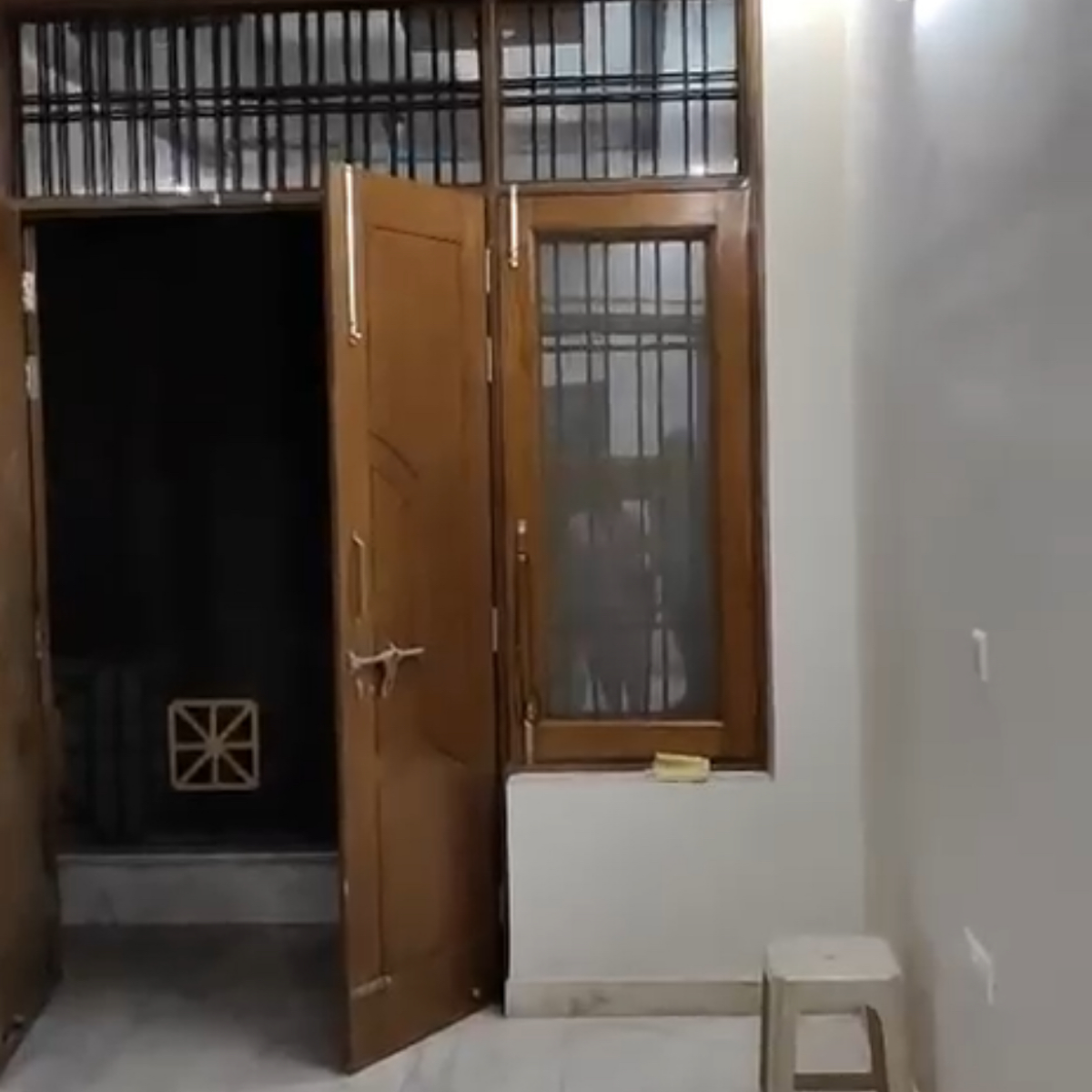 3 BHK + Pooja Room,Study Room,Extra Room Builder Floor For Rent in Sector 21C