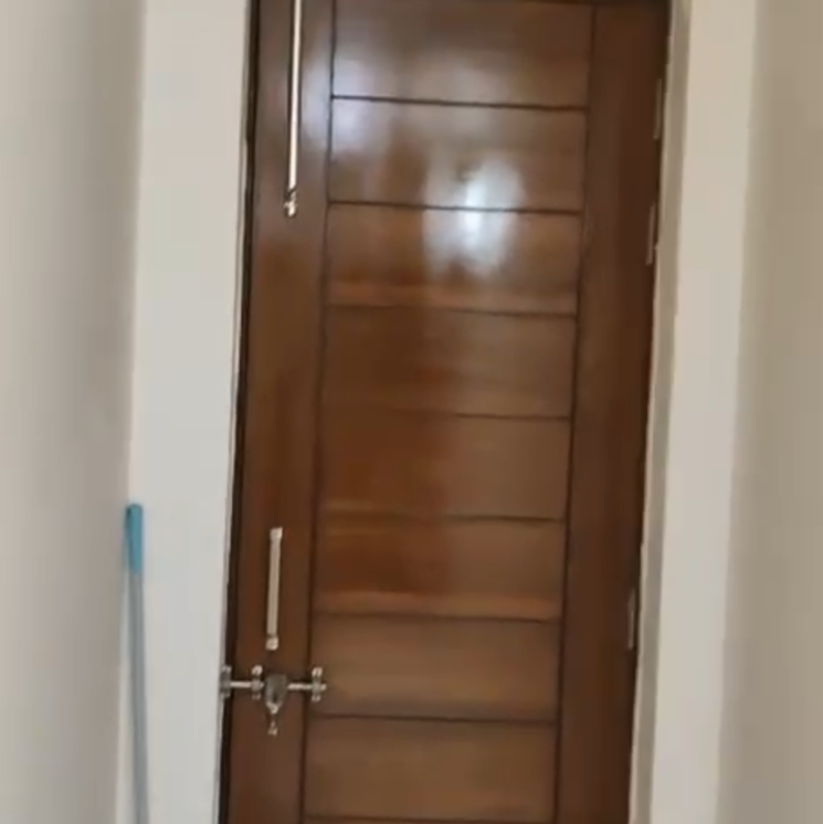 undefined, sector 21c 3 Bedroom 100 Sq.Yd. Builder Floor In Sector 21c Faridabad 9719838