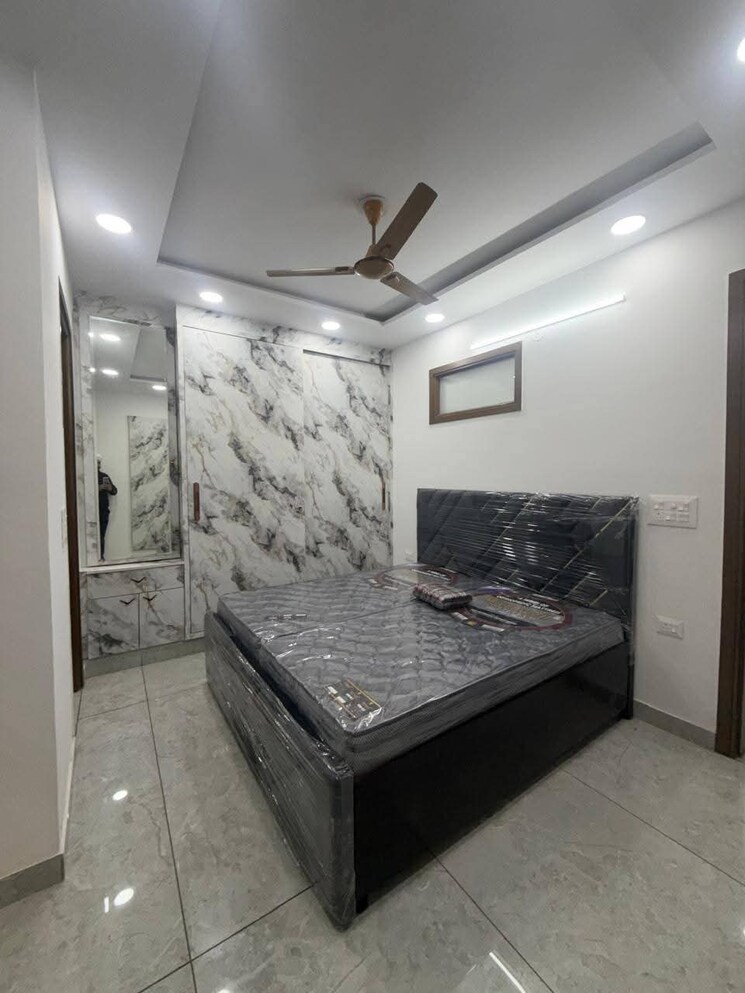 Room, saket 2 Bedroom 900 Sq.Ft. Apartment In Saket Delhi 9719924