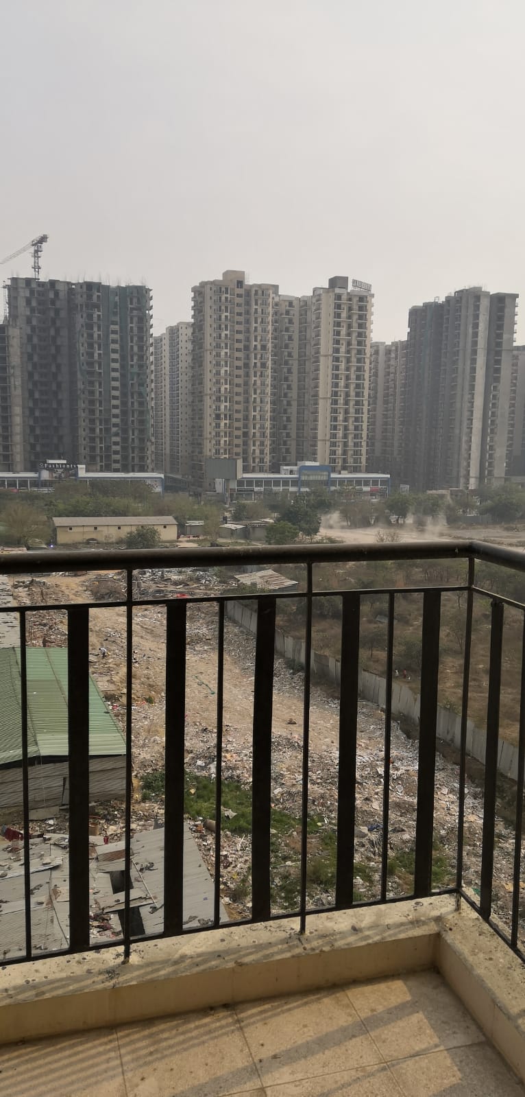 3 BHK Apartment For Rent in Amrapali Centurian Park