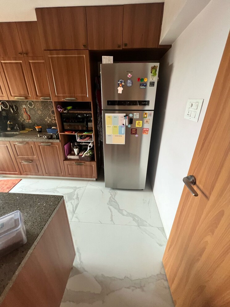 undefined, rna-ng-eclat 2 Bedroom 802 Sq.Ft. Apartment In Andheri West Mumbai 9719880