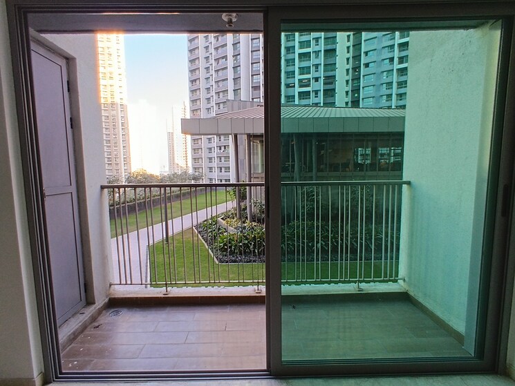 Room, kalpataru-immensa 3.5 Bedroom 1324 Sq.Ft. Apartment In Kolshet Road Thane 9719968