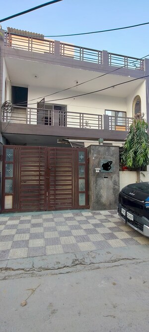 3 BHK Independent House For Sale in Sector 16