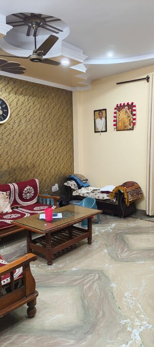 3 BHK Builder Floor For Sale in Mahindra Enclave