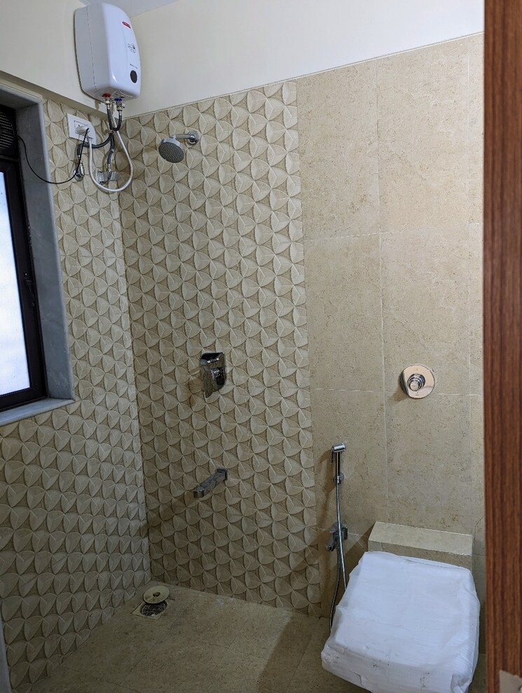 Bathroom, chandivali 2 Bedroom 620 Sq.Ft. Builder Floor In Chandivali Mumbai 9720076