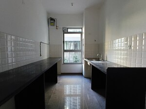 Kitchen in 3.5 BHK Apartment at Kalpataru Immensa, Kolshet Road – for Rent