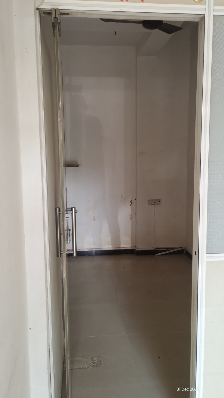 Exterior View, kandivali west Commercial Shop 125 Sq.Ft. In Kandivali West Mumbai 9720189