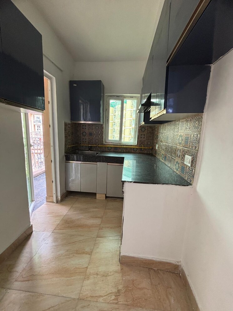 Kitchen, godrej-tropical-isle 3 Bedroom 2500 Sq.Ft. Apartment In Sector 146 Noida 9720146