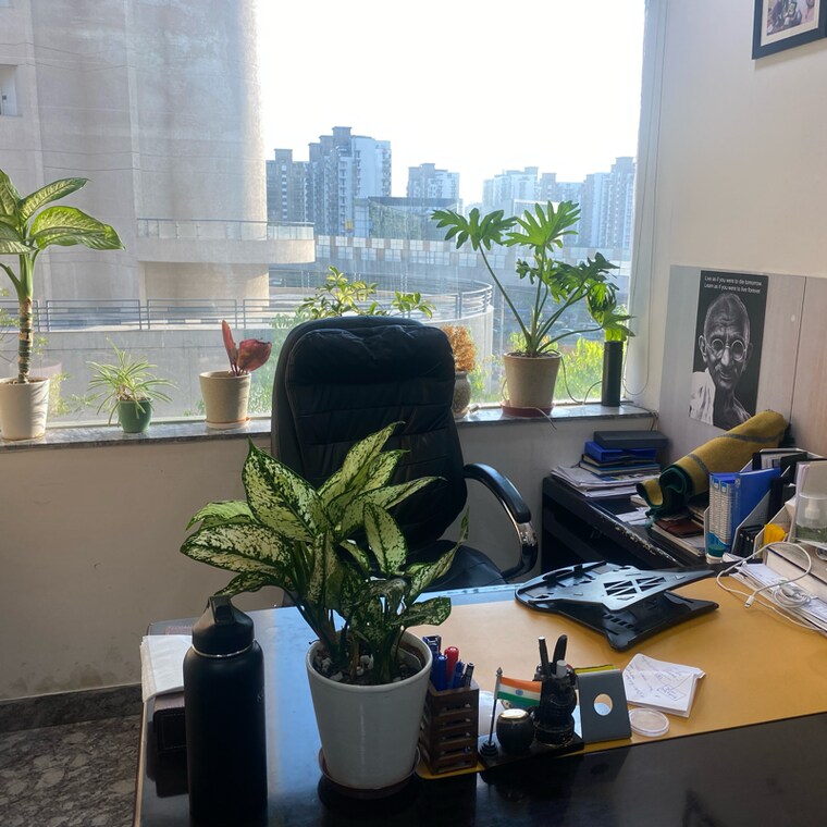 Team Area, spazedge Commercial Office Space 1400 Sq.Ft. In Tikri Gurgaon 9720201