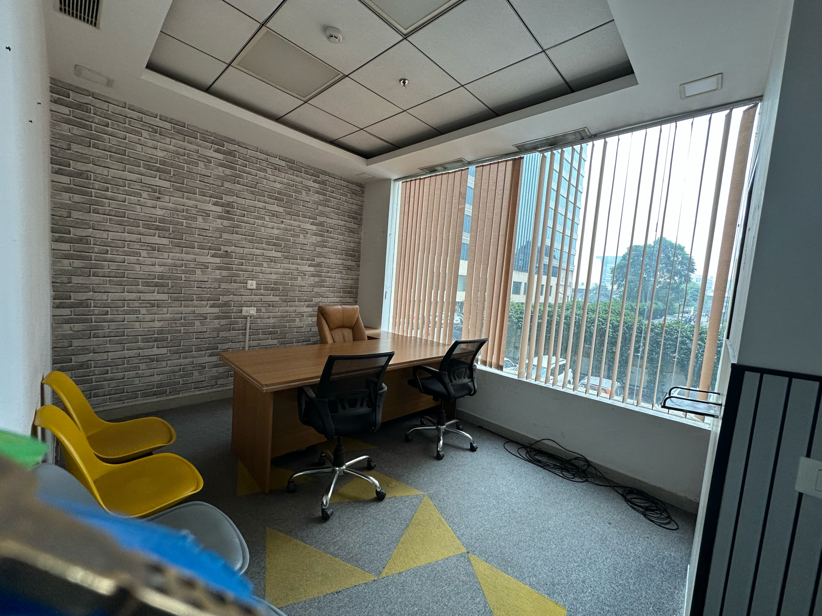 Office Space For Rent in JMD Megapolis