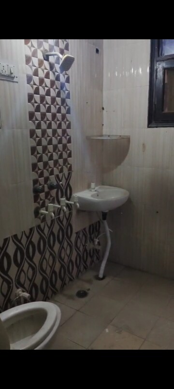 Bathroom in 3 BHK Independent House at Sharma Homes 1, Sector 37 – for Rent