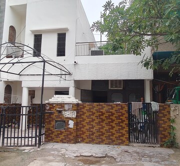 3 BHK Independent House For Sale in Sector 16