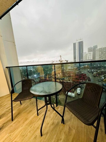 Team Area in 3 BHK Apartment at Amrapali Heartbeat City, Sector 107 – for Rent