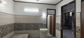  3 BHK Apartment at Dwarka Mor – for Rent