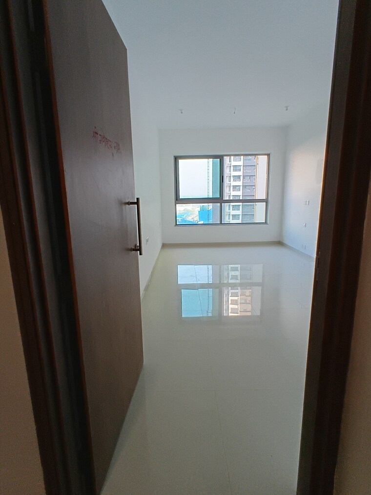 Room, kalpataru-immensa-b 2 Bedroom 663 Sq.Ft. Apartment In Kolshet Road Thane 9720297