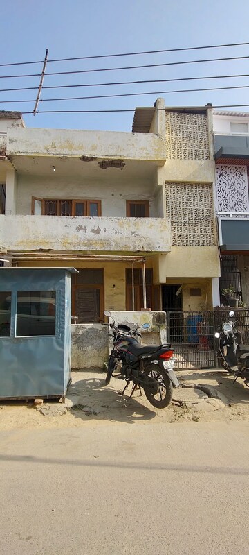 3 BHK Independent House For Sale in Sector 15a