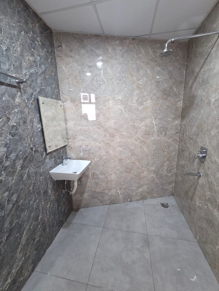 Bathroom, ss-mayfield-gardens 1 Bedroom 450 Sq.Ft. Builder Floor In Sector 51 Gurgaon 9720471