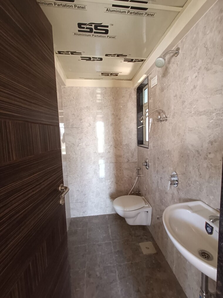 Bathroom, sahajanand-athena 1 Bedroom 388 Sq.Ft. Apartment In Goregaon West Mumbai 9720481
