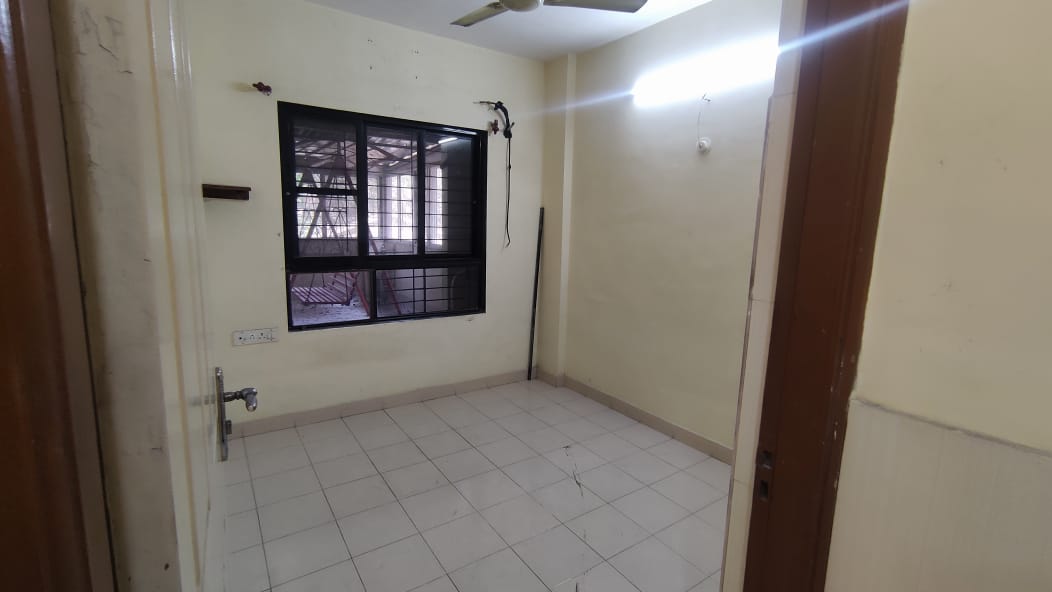 2 BHK + Extra Room Apartment For Sale in Kharghar Sector 7