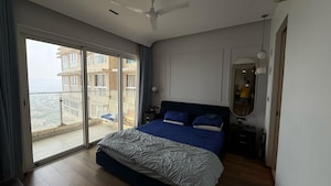 Bedroom in 2 BHK Apartment at Parel – for Rent