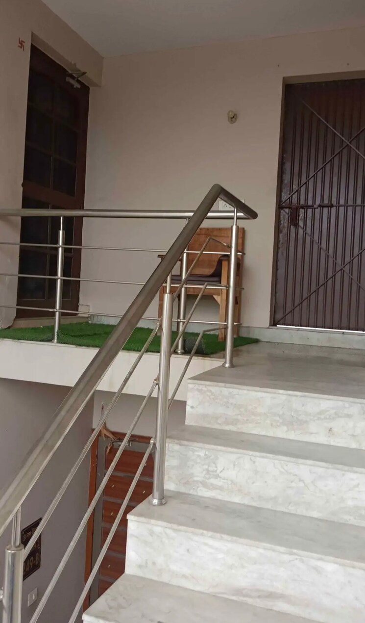 undefined, dhakoli 3 Bedroom 117 Sq.Yd. Apartment In Dhakoli Zirakpur 9720641