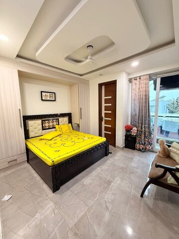 Bedroom in 3 BHK Apartment at Chattarpur – for Rent