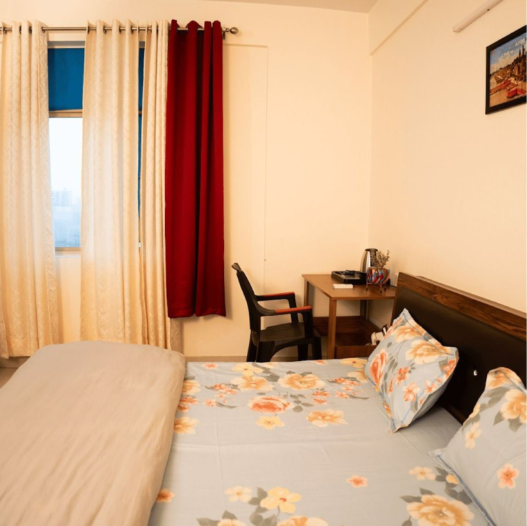 Bedroom, gomti nagar Pg For Girls In Gomti Nagar 9720660