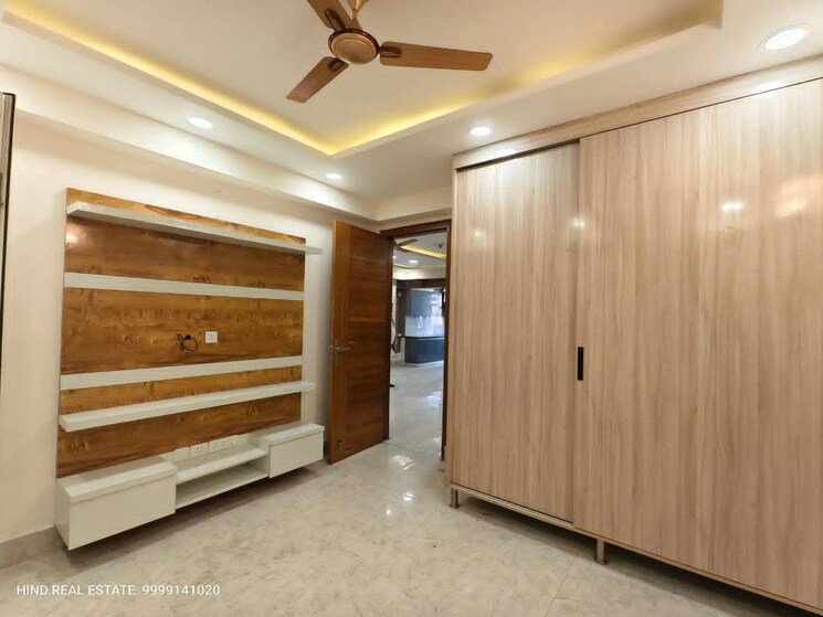 Room, saket 3 Bedroom 1500 Sq.Ft. Apartment In Saket Delhi 9720722