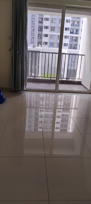 Room in 3 BHK Apartment at KW Srishti, Raj Nagar Extension – for Sale