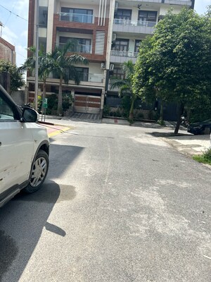 Parking in 1 BHK Independent House at Sector 105 – for Sale