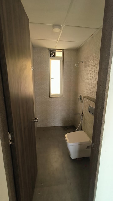 Bathroom in 3 BHK Apartment at Arihant Clan Aalishan Phase 2, Kharghar Sector 37 – for Rent