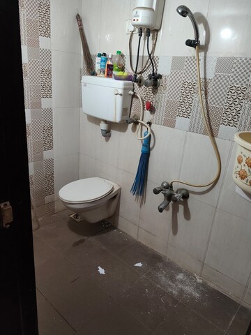 Attached Bathroom in 1 BHK Apartment at Mahavir Kanti Avenue, Nalasopara East – for Sale