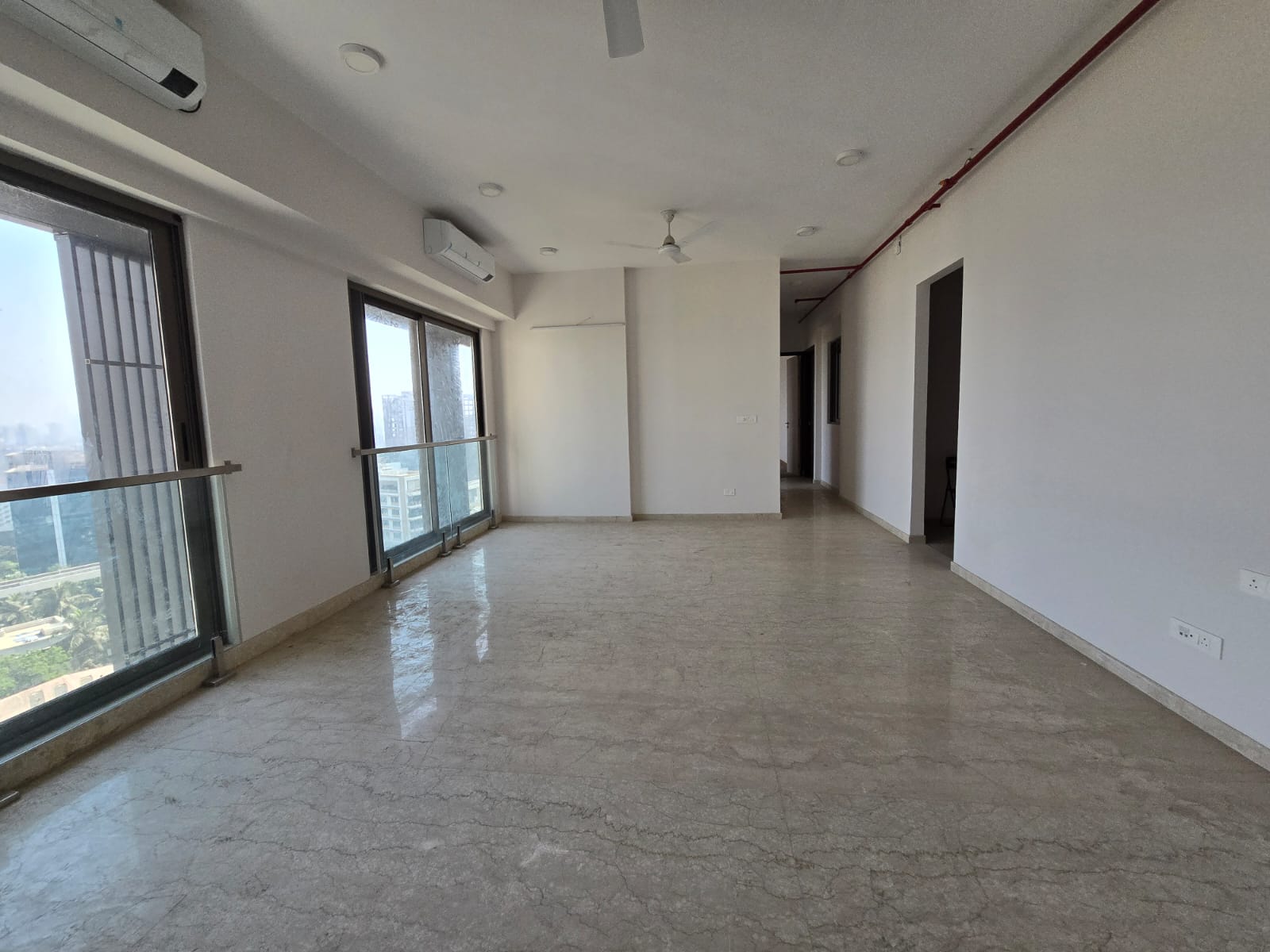 4 BHK + Pooja Room,Servant Room,Extra Room Apartment For Rent in Adani Ten BKC