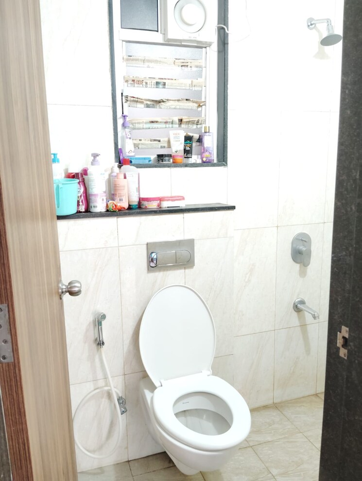 Bathroom, kolte-patil-life-republic-3-rd-avenue 2 Bedroom 750 Sq.Ft. Apartment In Hinjewadi Pune 9721033