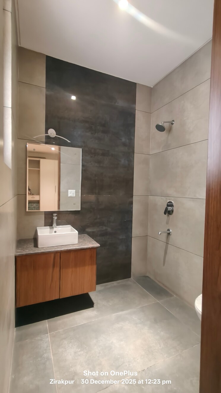 Bathroom, dhakoli 3 Bedroom 2350 Sq.Ft. Apartment In Dhakoli Zirakpur 9721043