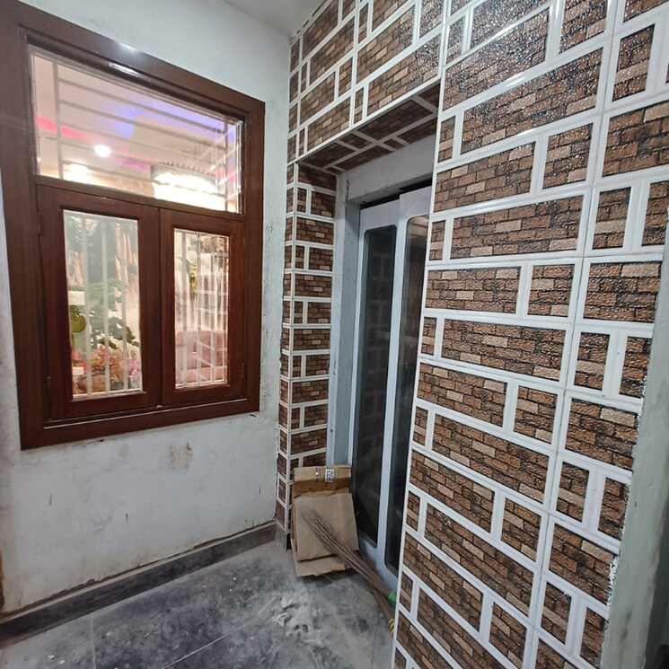 Exterior View, uttam nagar west 3 Bedroom 100 Sq.Yd. Builder Floor In Uttam Nagar West Delhi 9721059