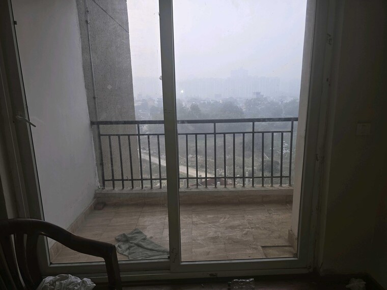 Room, amrapali-golf-homes 3 Bedroom 1115 Sq.Ft. Apartment In Sector 4 Greater Noida Greater Noida 9721045