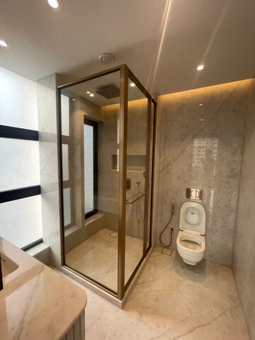 Bathroom in 4 BHK Apartment at Bandra West – for Rent