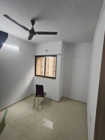 Room in 2.5 BHK Apartment at Lodha Palava Downtown, Dombivli East – for Sale