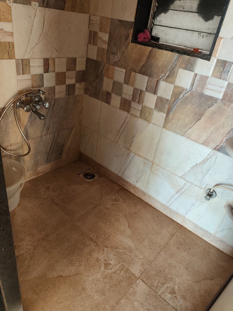 Bathroom, shiv-shakti-shree-yashwant-empire 1 Bedroom 585 Sq.Ft. Apartment In Nalasopara East Palghar 9721090