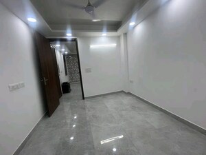 Room in 2 BHK Builder Floor at Rajpur Khurd Extension – for Rent