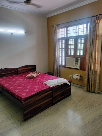 6 BHK Villa For Rent in Gomti Nagar