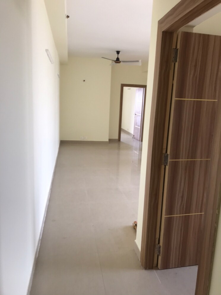 Room, ild-greens 3 Bedroom 1875 Sq.Ft. Apartment In Sector 37c Gurgaon 9721114