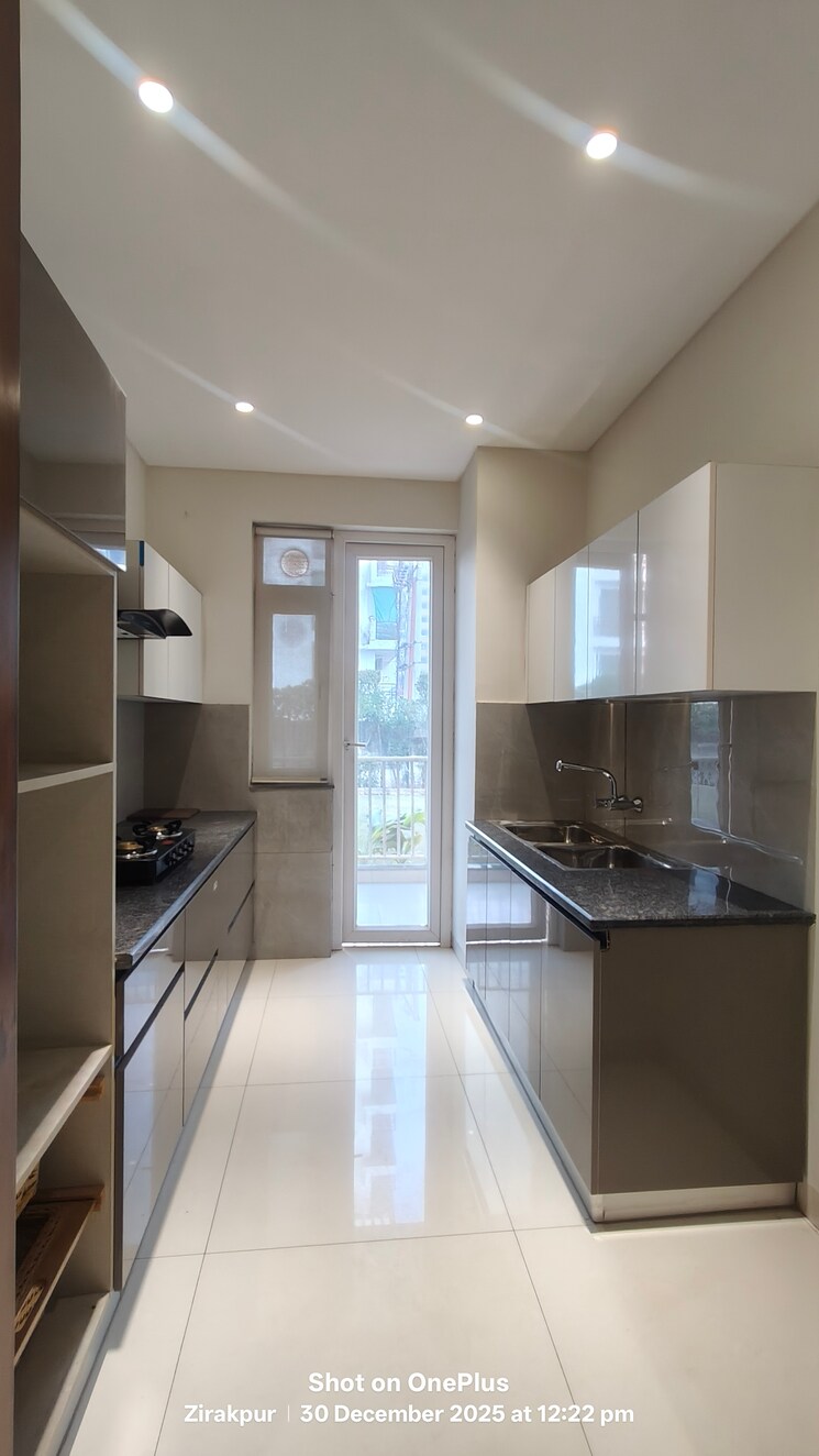 Kitchen, dhakoli 3 Bedroom 1950 Sq.Ft. Apartment In Dhakoli Zirakpur 9721123