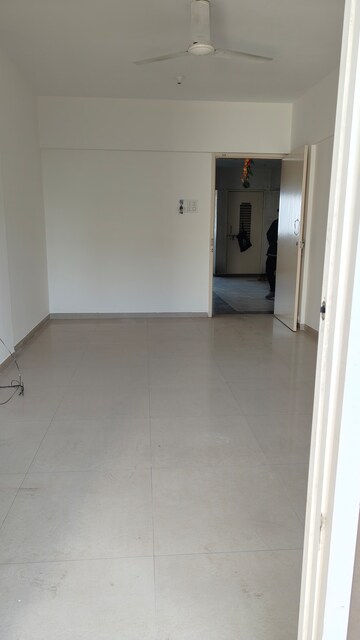 Room in  Office Space at A Advani Platinum Capital, Mundhwa – for Rent