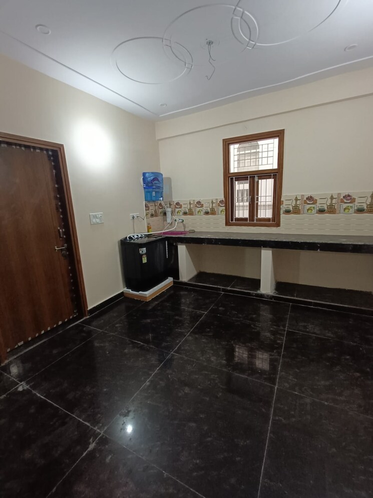 Kitchen, sector 70 Pg For Boys & Girls In Sector 70 9721143